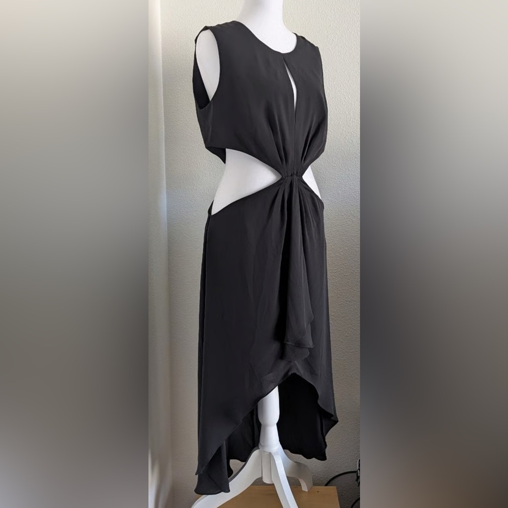 Elegant Black Cut-Out BCBG MAXAZRIA Dress